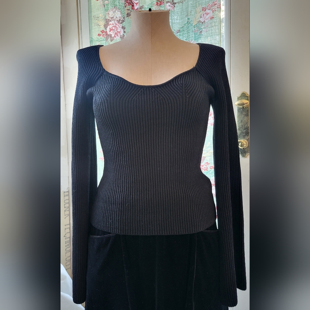 Linen & Dot size S Black sweater
